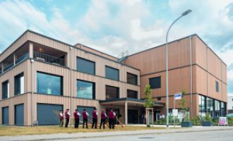 Die Tonet AG feiert ihren neuen Standort