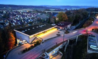 Handwerk mit Holz, Herz und Hightech