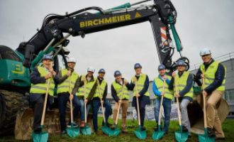 Spatenstich für den Erweiterungsbau