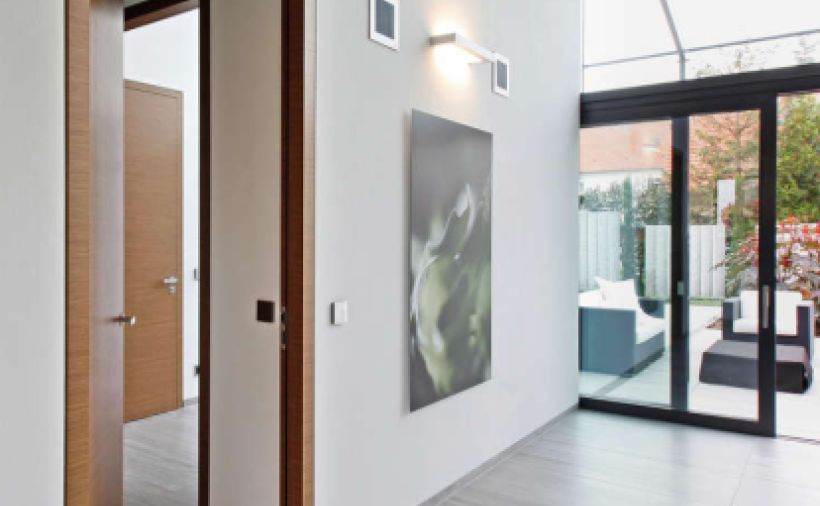 Wandbündige Türzargensysteme