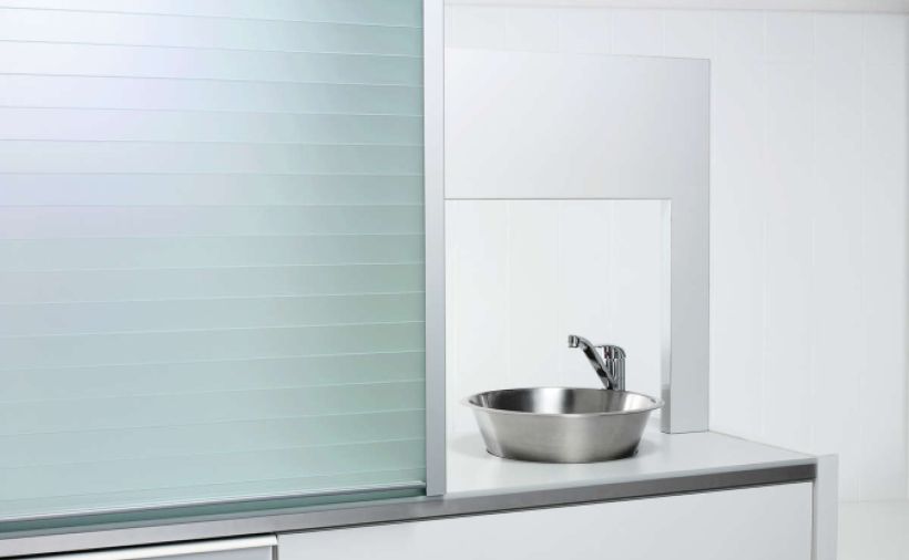 Glasige Rollladenlösungen