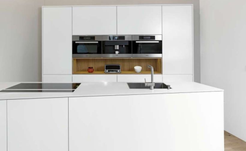 Küche, neu aufgerollt