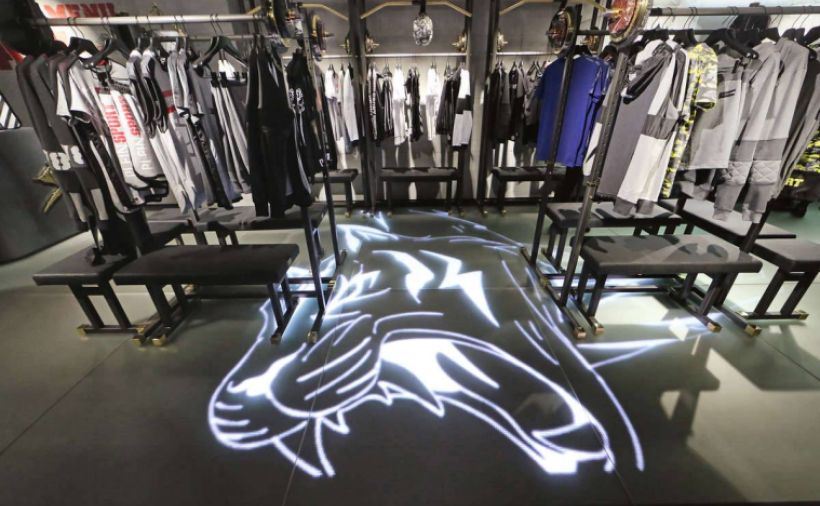 Elastische XXL-Videofläche