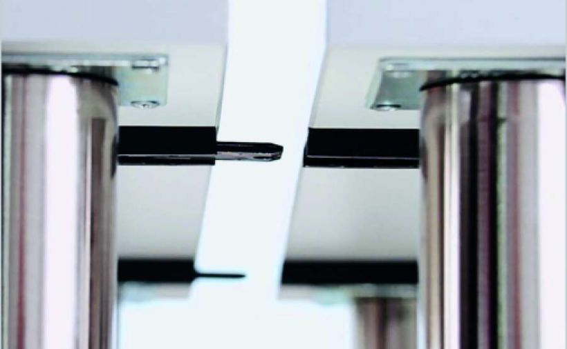 Werkzeuglose Tischverbindung