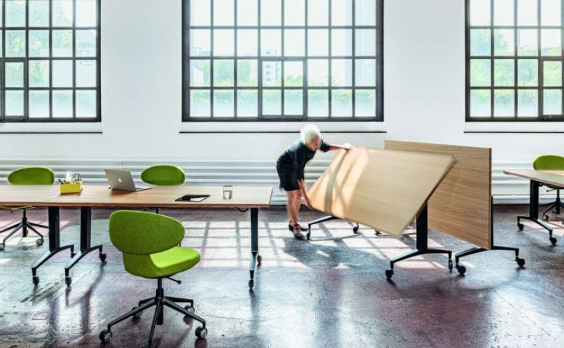 Leicht beweglicher Klapptisch