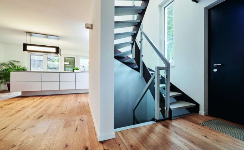 Wasserbasierte Treppenlacke