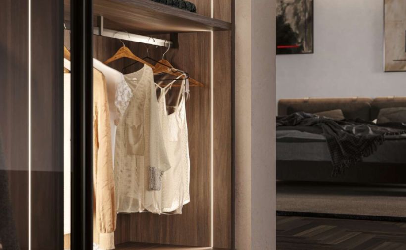 Mit schrägem Abstrahlwinkel