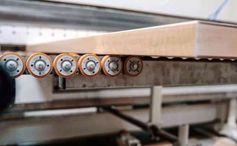 Rollen für Materialflusssysteme