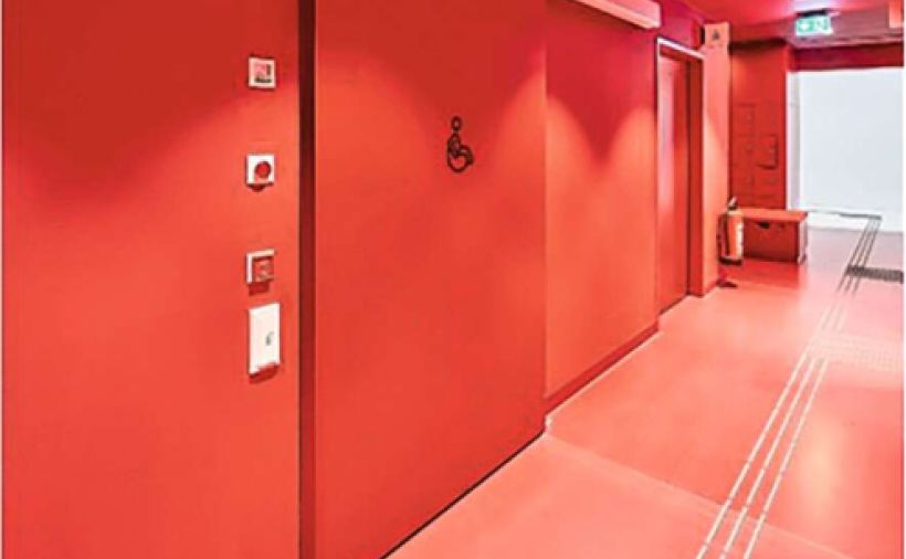 Breite Schallschutz-Schiebetür