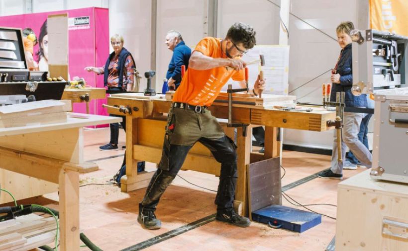 Nach 13,5 Stunden sollte der Tisch fertig sein