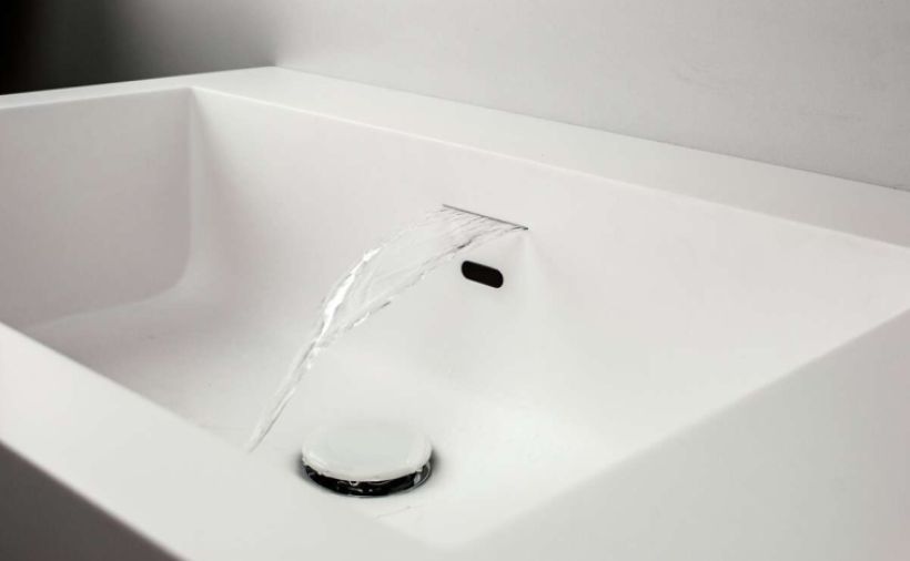 Verzicht auf sichtbare Armaturen