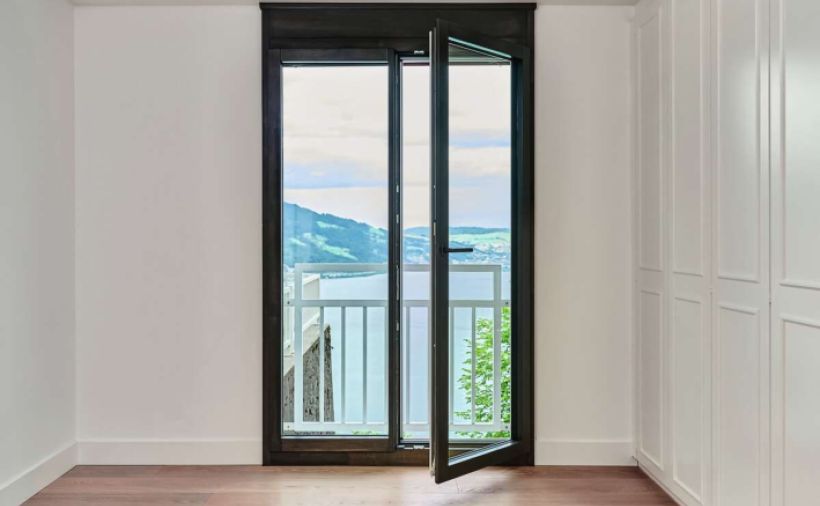 Modern und flexibel aus Holz-Metall