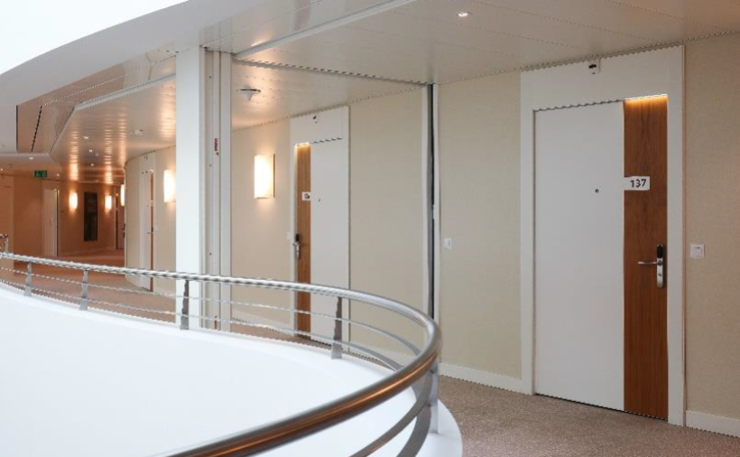 Türblatt-Taufe für mehr Klarheit